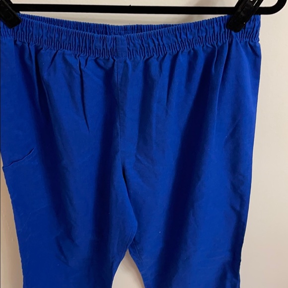 Scrub Set - Picture 6 of 12